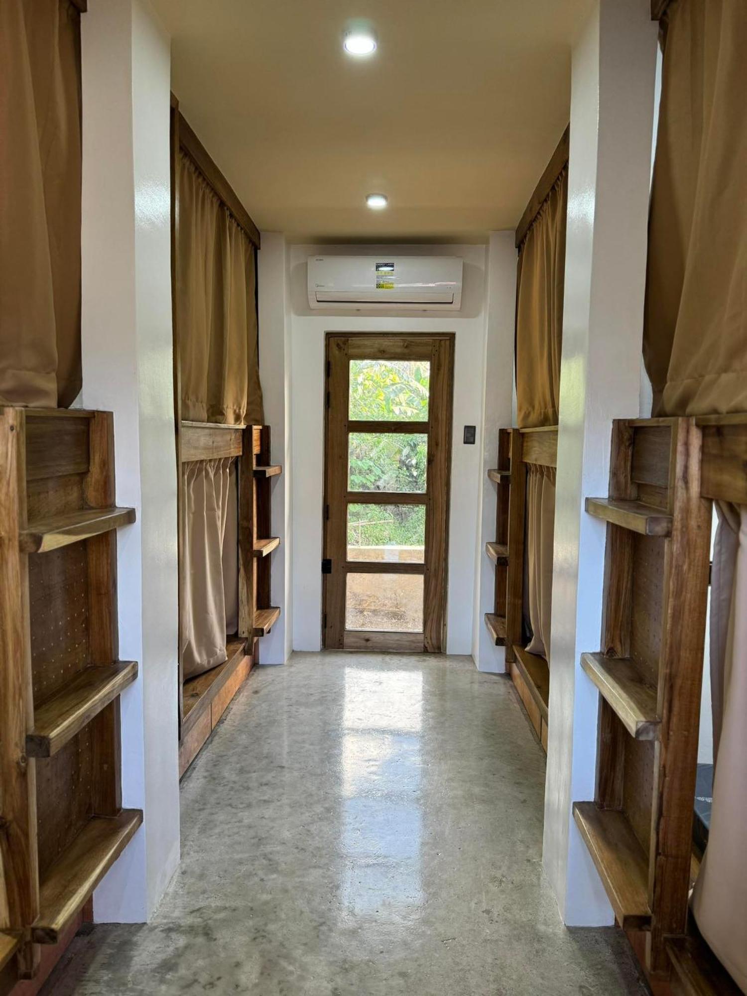 Casavia Siargao Hostel Catangnan Luaran gambar